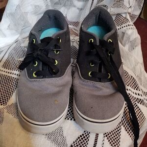 Heelys shoes 